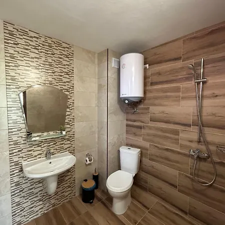 зора Lejlighed *